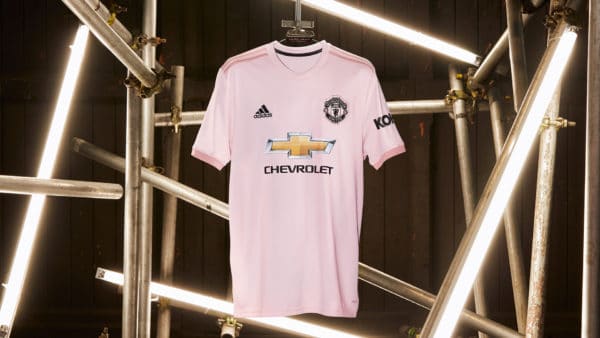 Manchester United Pink Away Jersey 2018/19