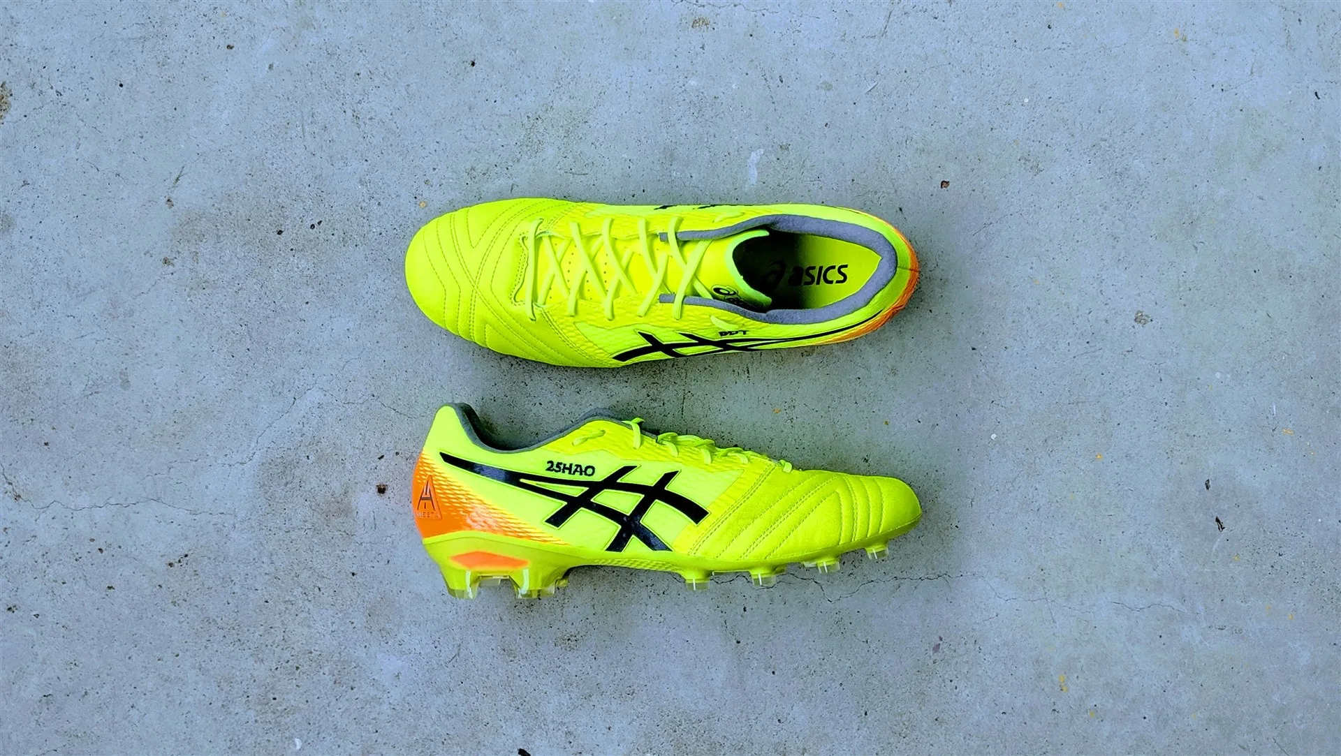 Asics football boots 2019 hotsell