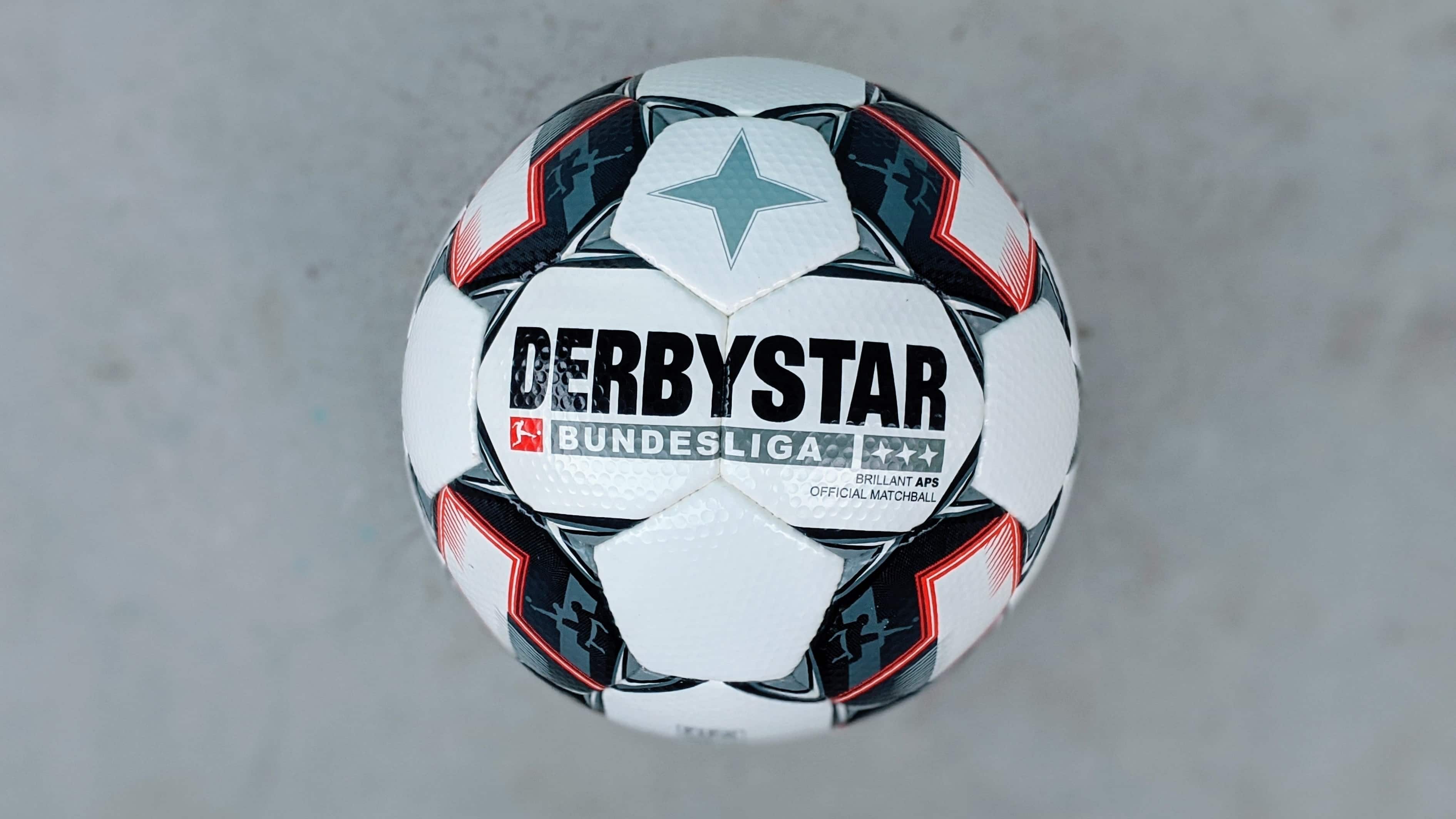 Derbystar Fußball BUNDESLIGA BRILLANT APS Official Matchball 2019/20 Größe 5 