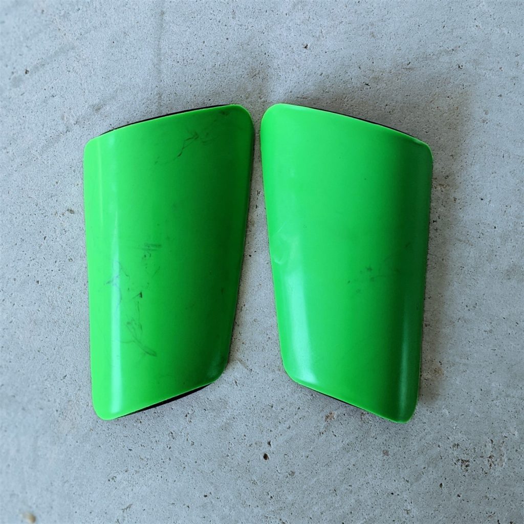GreenGuards - football shin pads