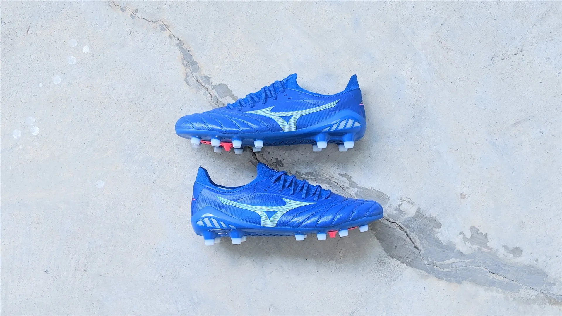 Mizuno soccer clearance japan