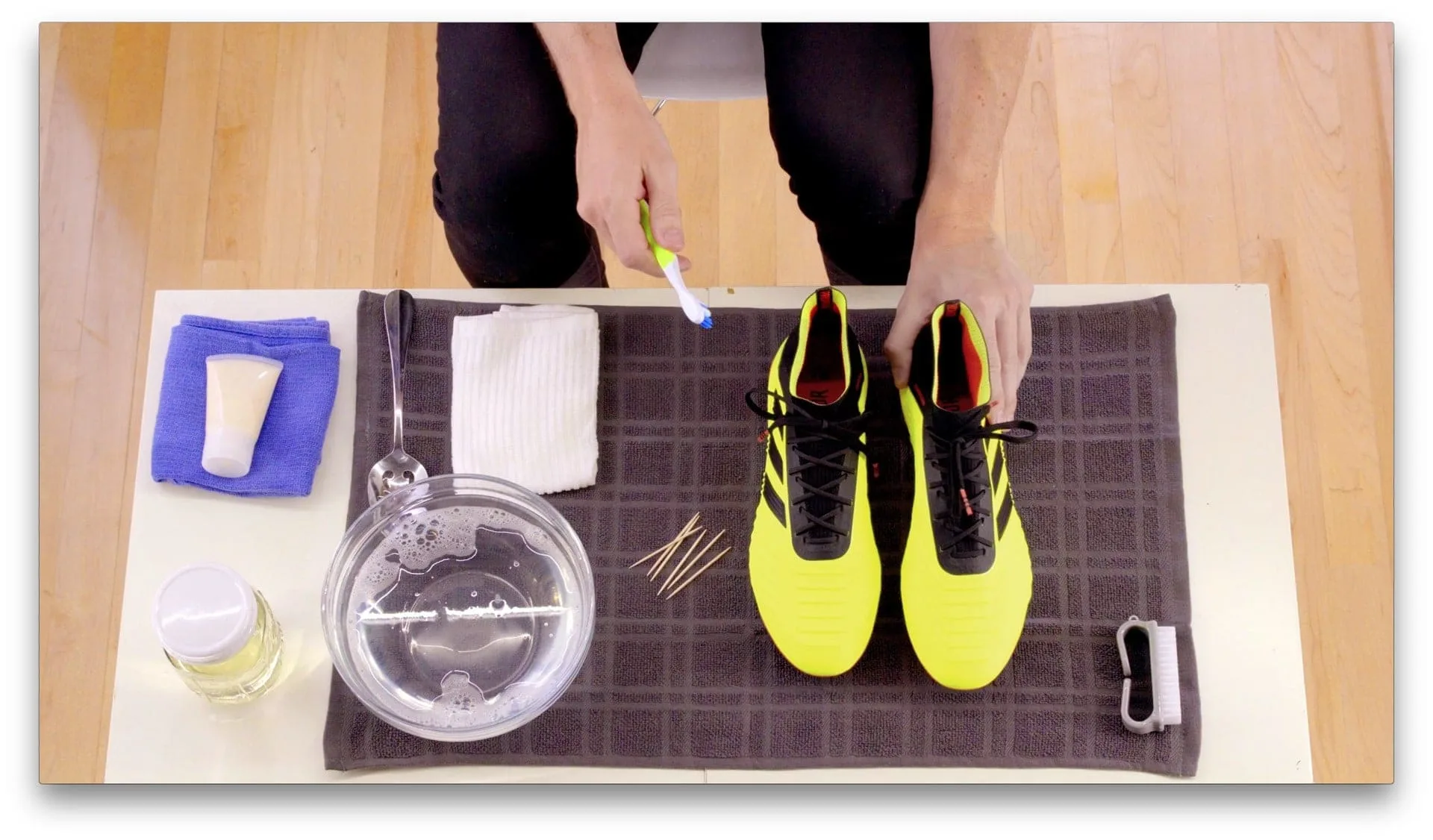 how to clean football boots soccer cleats