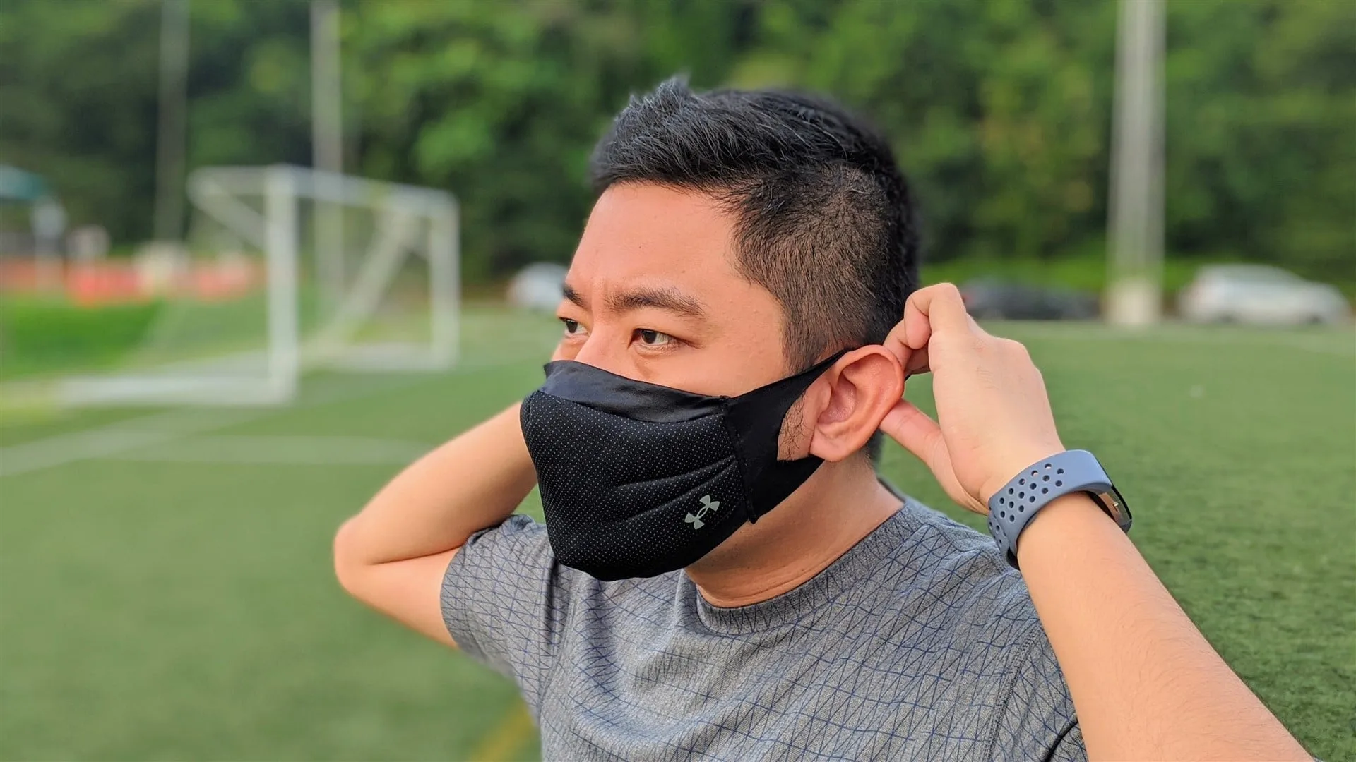 Under armour 2024 face scarf