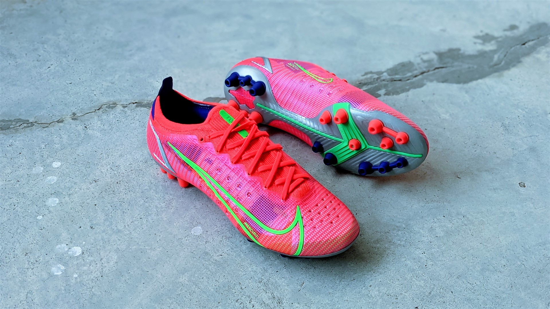 nike mercurial studs