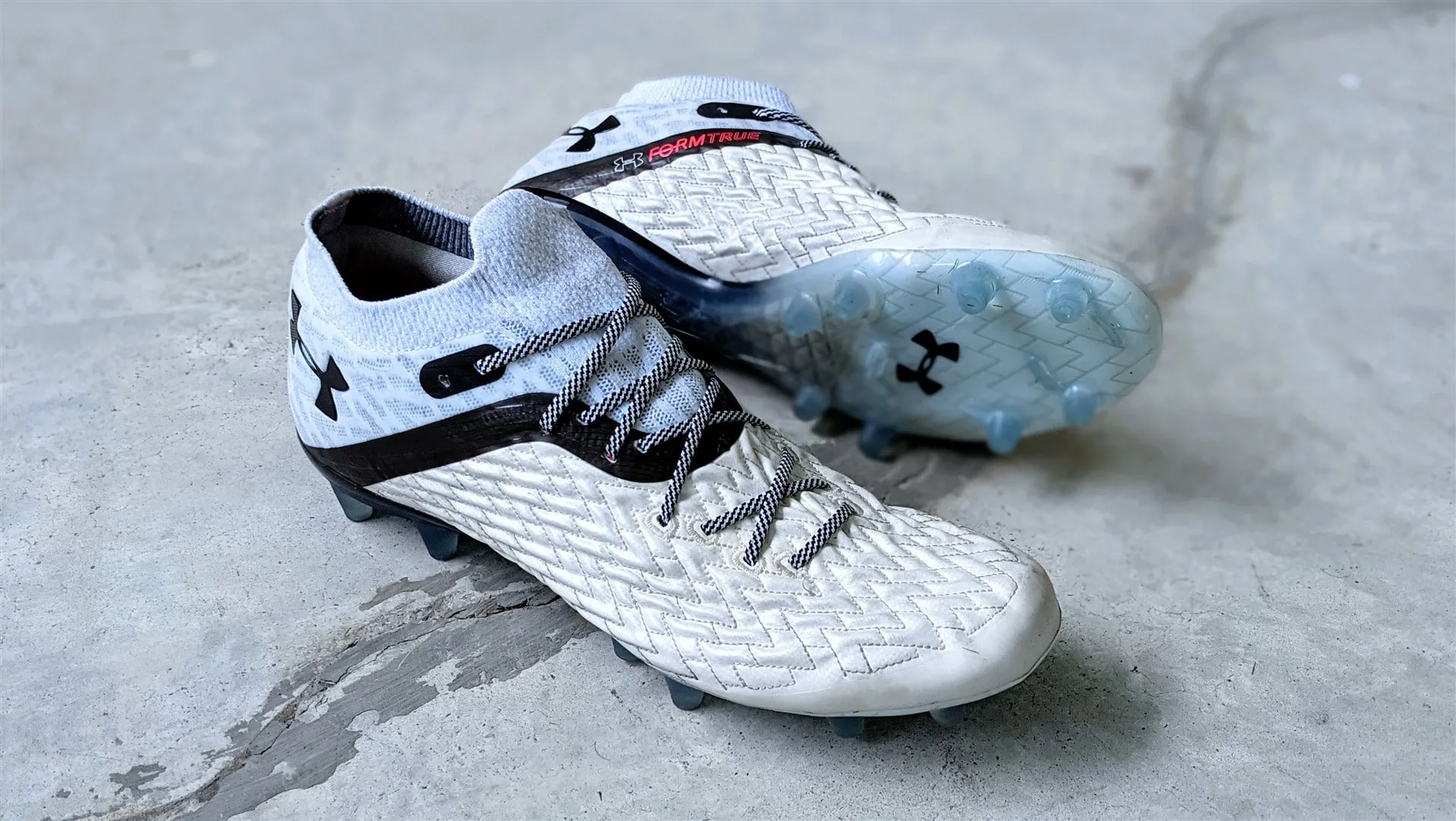 Best under armour soccer on sale cleats