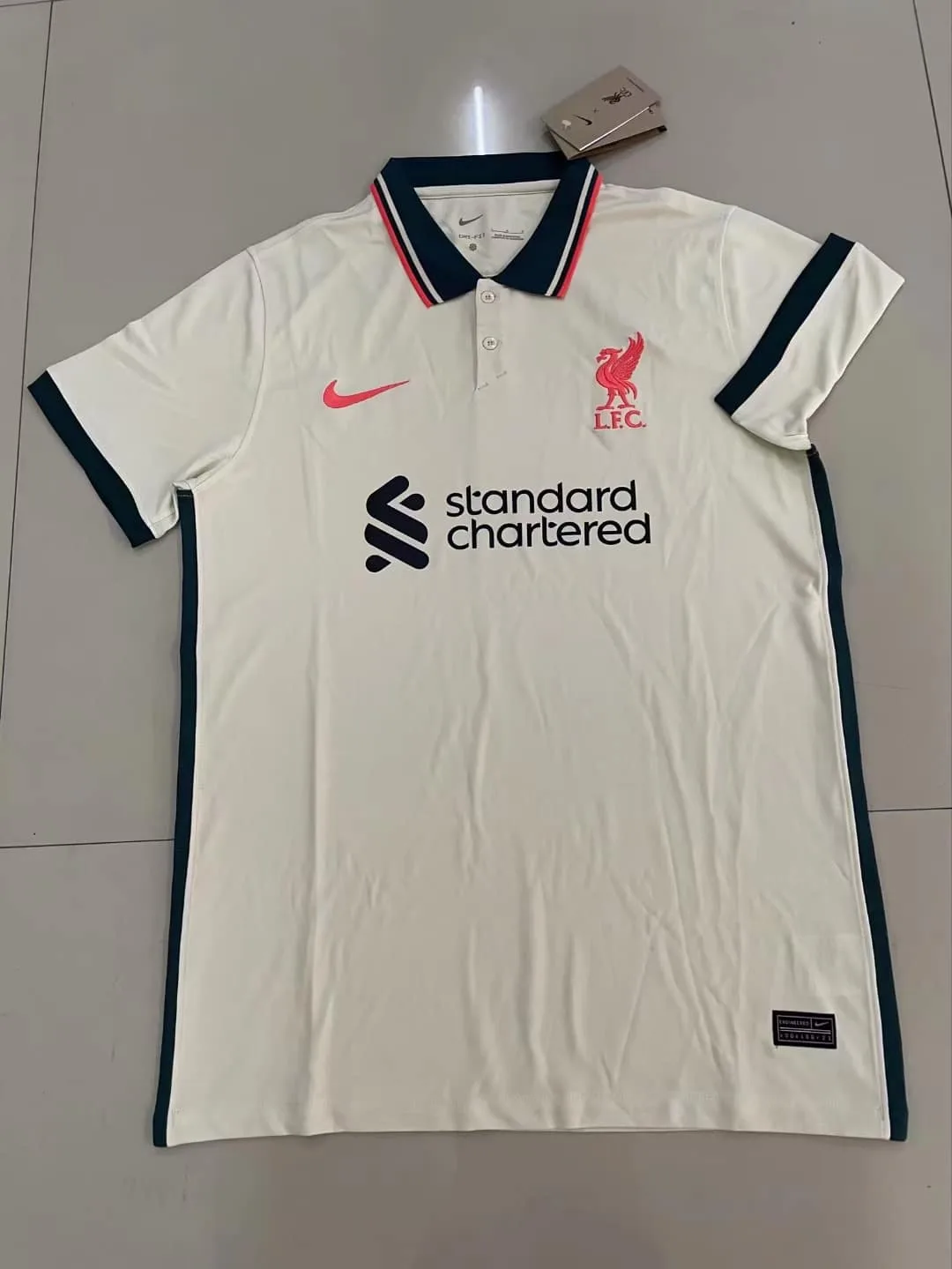 Leaks - Liverpool away kit 2021/22