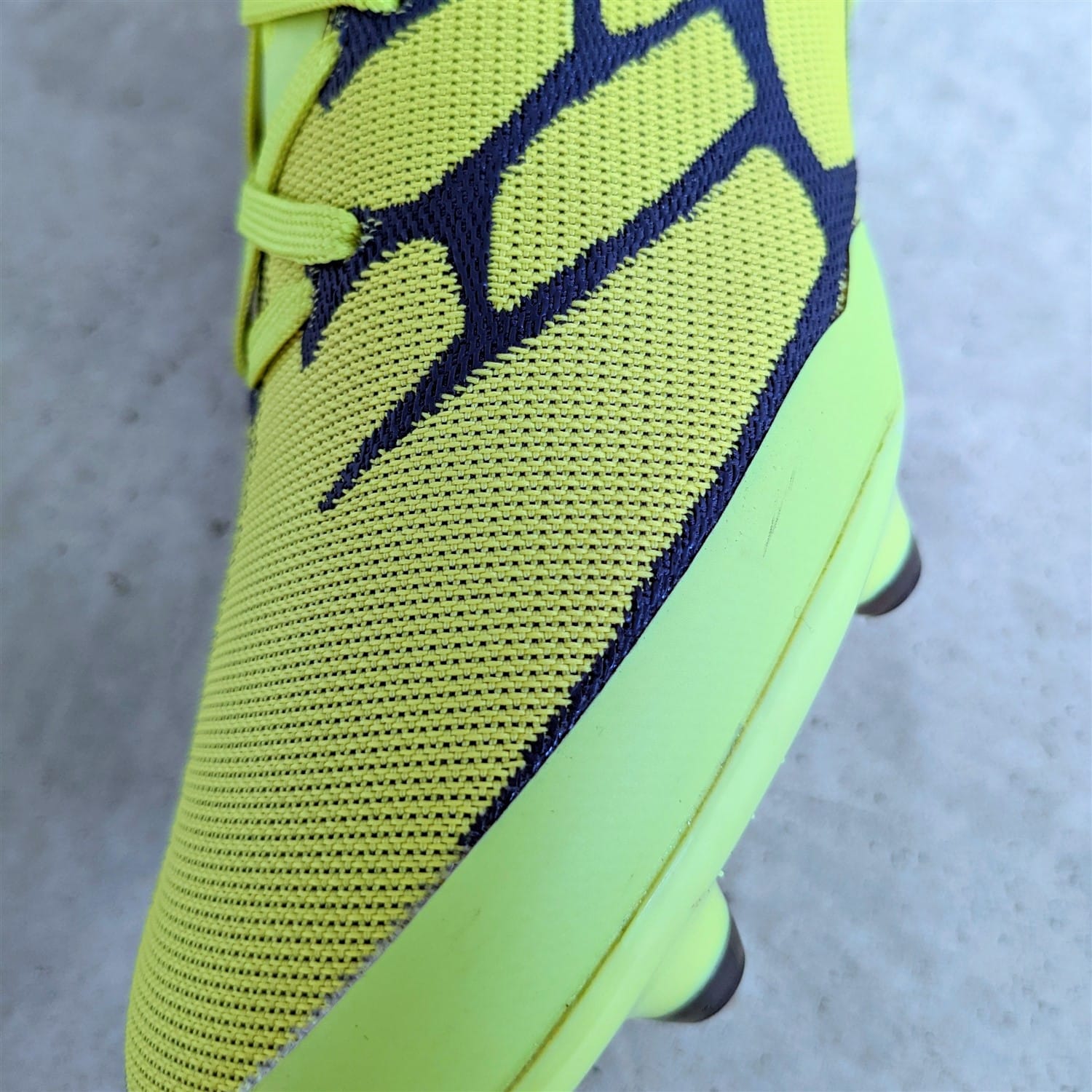 Umbro Velocita Alchemist Review: Excellent but too late to the party ...