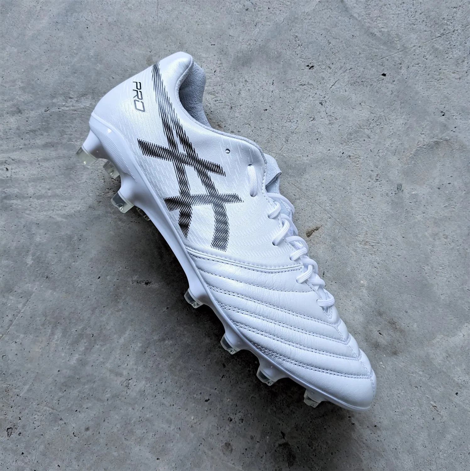 Asics soccer outlet cleats kangaroo leather